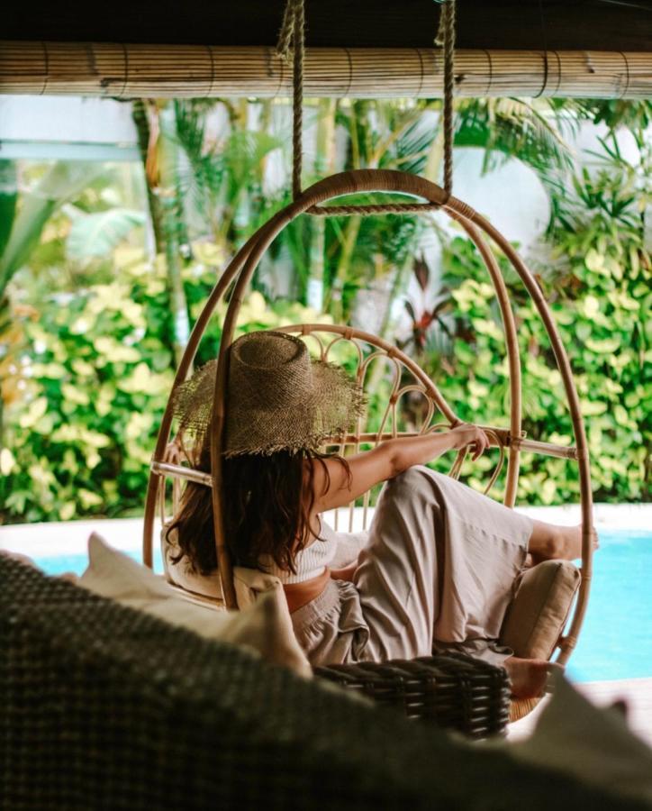 Cocowhite Villa Seminyak  Exterior photo